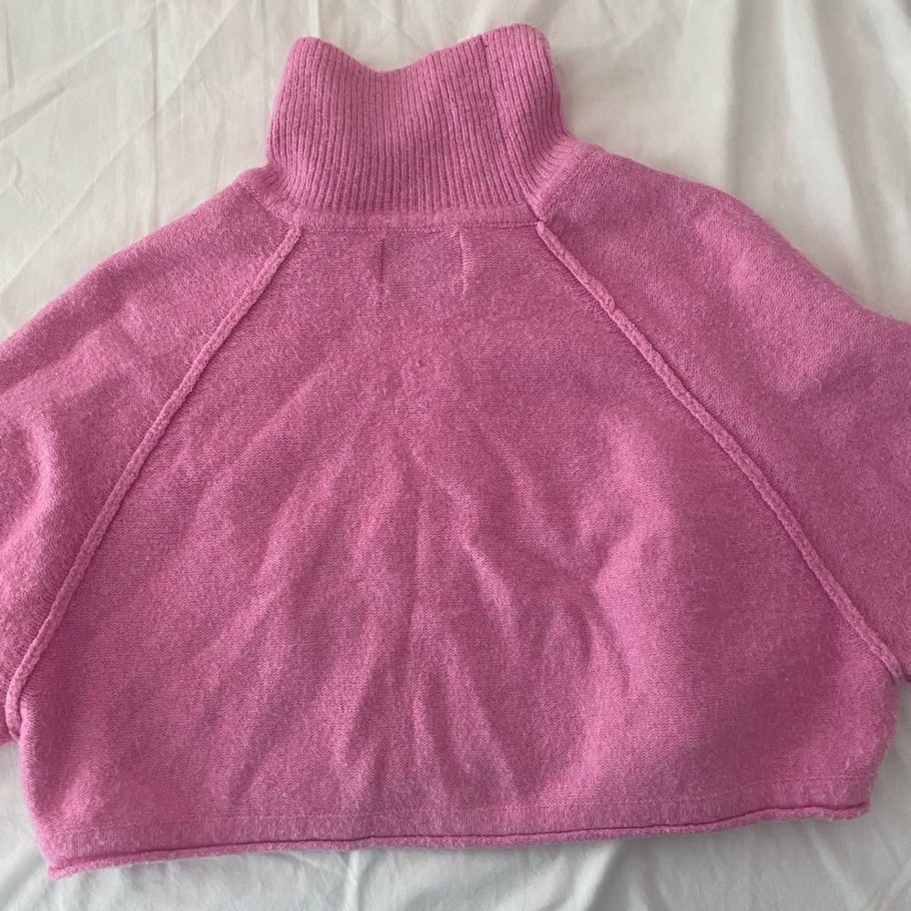 Urban Outfitters Kyla cropped turtleneck sweater - Picture 8 of 8